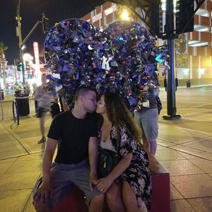 Meet your Posher, Luz